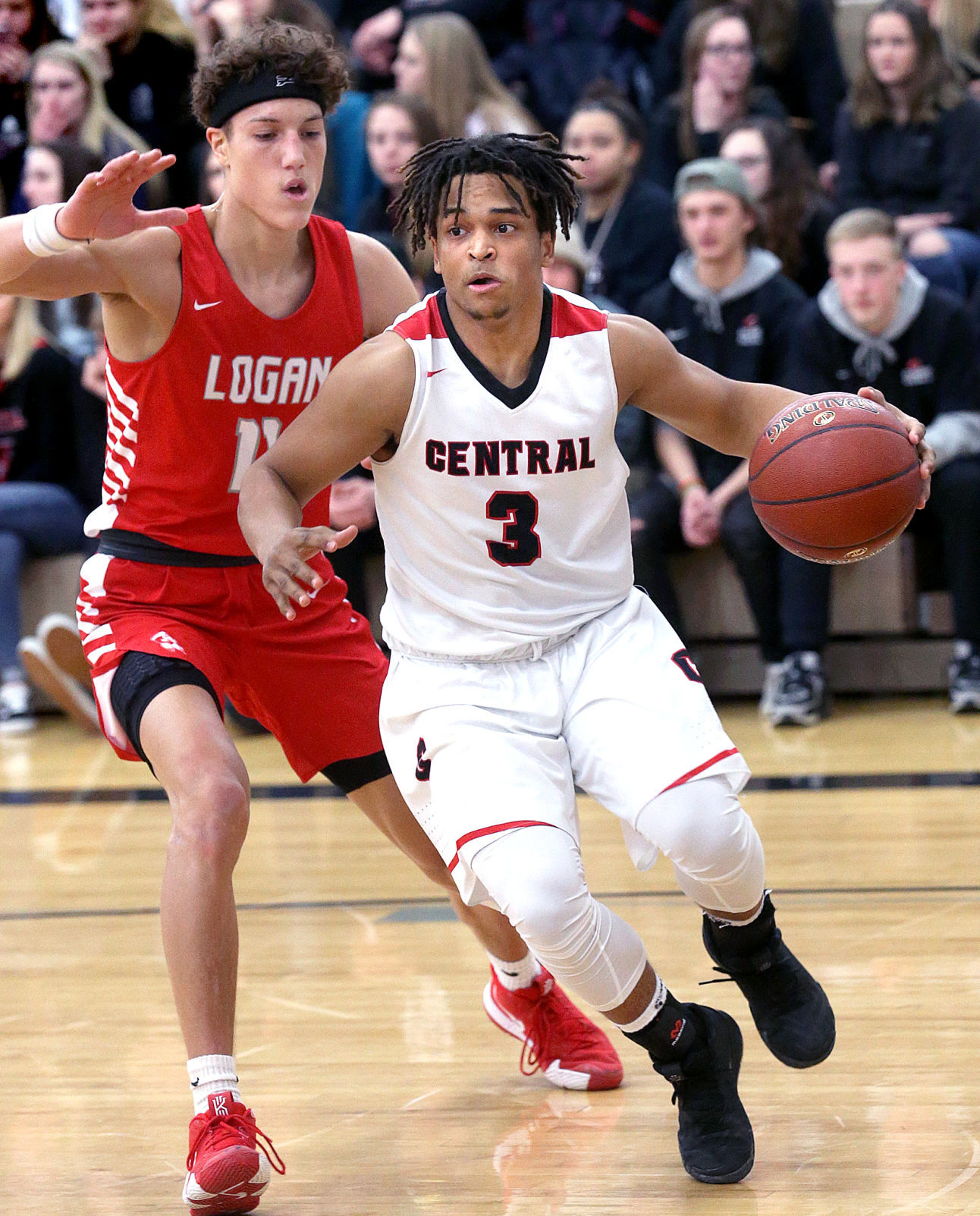 Feb. 26: La Crosse Logan vs. La Crosse Central